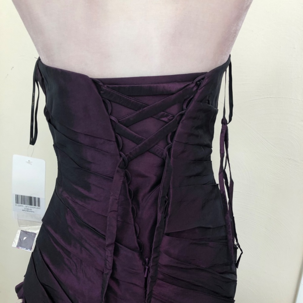 Eggplant Vertical Ruffles - Picture 6 of 14